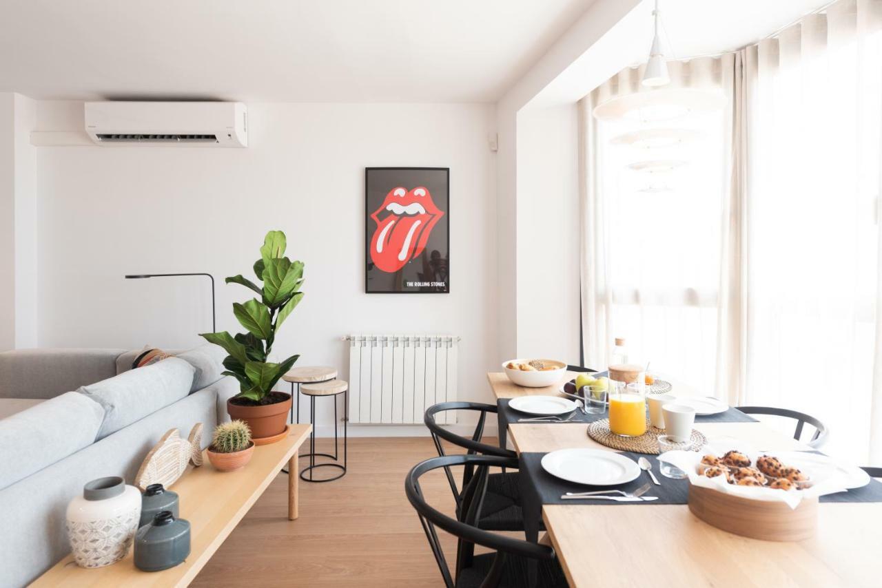 Apartament Petit Luxe L'Atic Terrassa Zewnętrze zdjęcie